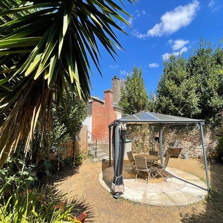 Le Patio, Coeur De Ville Avec Garage Et Jardin Vannes Kültér fotó