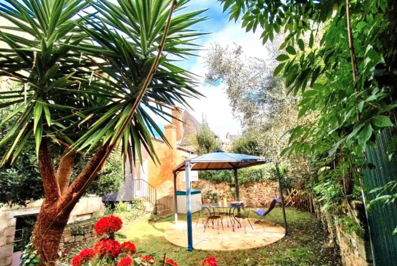Le Patio, Coeur De Ville Avec Garage Et Jardin Vannes Kültér fotó