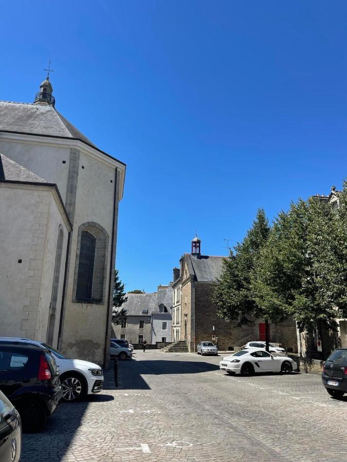 Le Patio, Coeur De Ville Avec Garage Et Jardin Vannes Kültér fotó