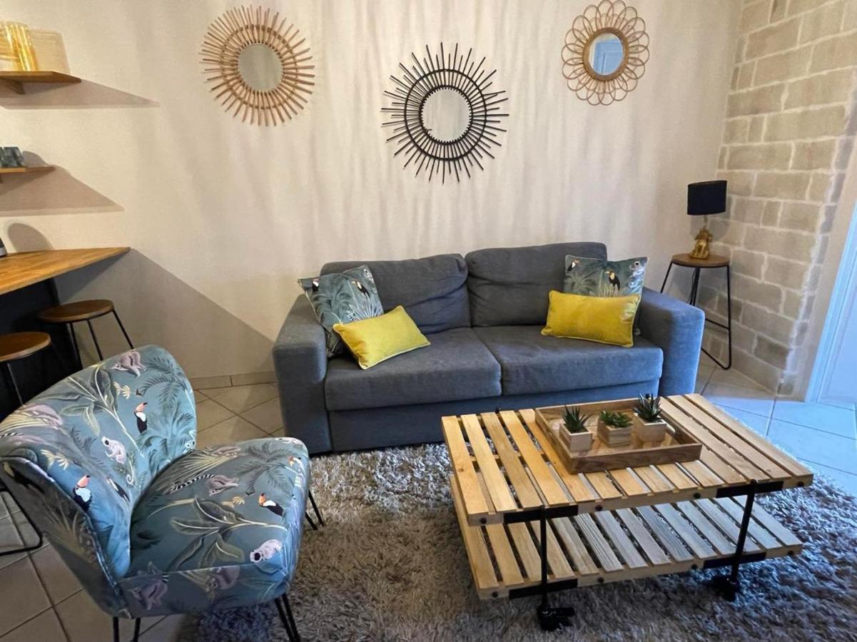 Le Patio, Coeur De Ville Avec Garage Et Jardin Vannes Kültér fotó